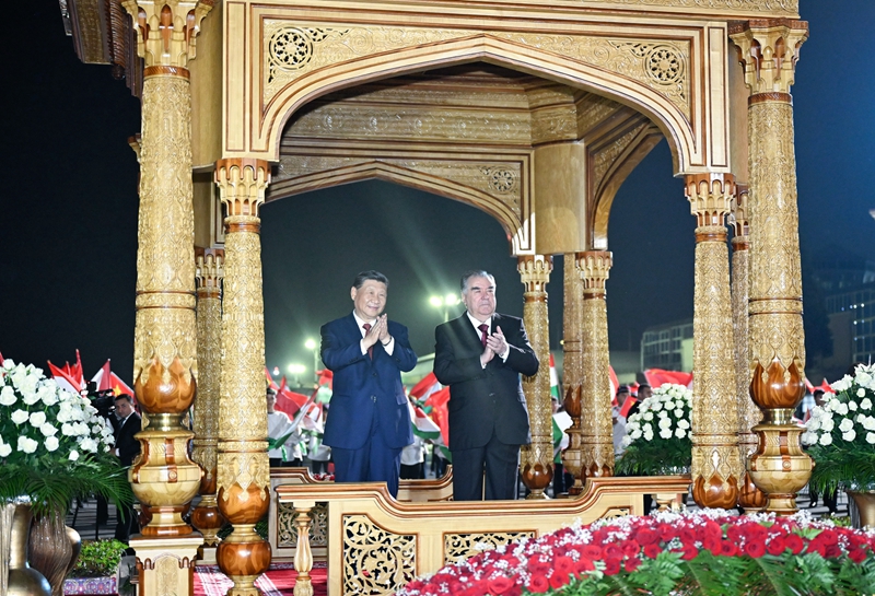 習(xí)近平抵達杜尚別開始對塔吉克斯坦進行國事訪問「相關(guān)圖片」