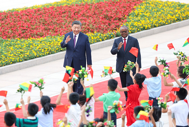 習(xí)近平同幾內(nèi)亞比紹總統(tǒng)恩巴洛會(huì)談「相關(guān)圖片」