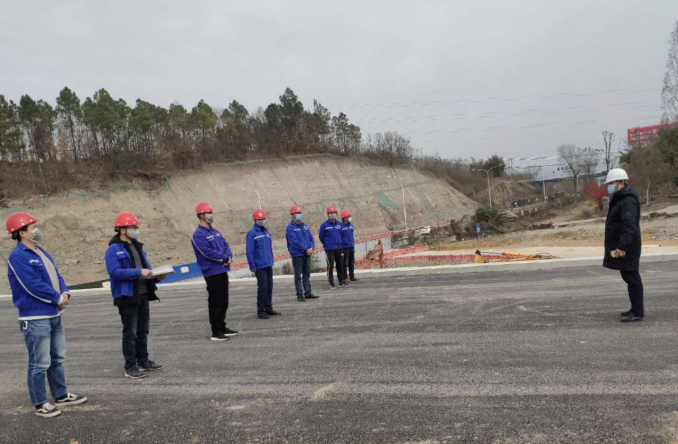 疫情防控高標(biāo)準(zhǔn) 復(fù)工復(fù)產(chǎn)再行動5.png 775ed8a4c5e7bdd0e19e9cf7f944c43a.png