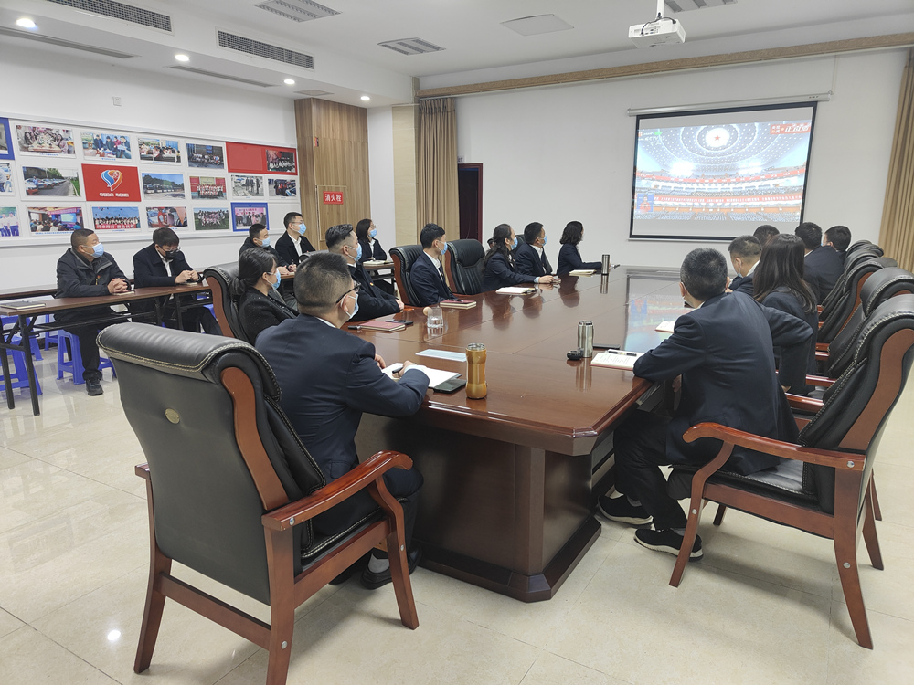 7交發(fā)順達(dá)黨支部.JPG